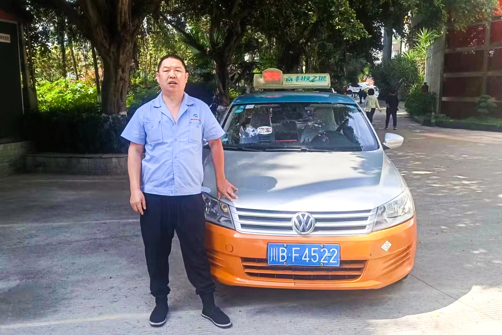 【最美运业人】乘客突发疾病，“的哥”火速送医